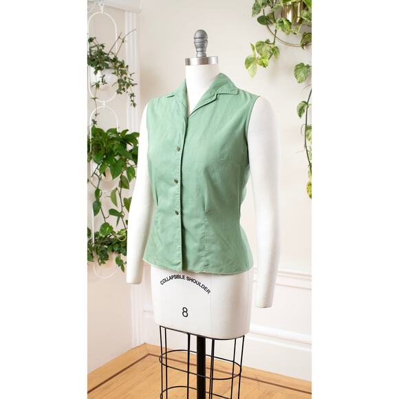 Vintage 1950s Blouse 50s Sage Green Cotton Sleeveless Button Up Top - Picture 3 of 6